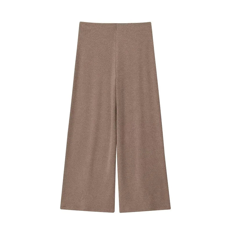 Conjunto cómodo con detalle