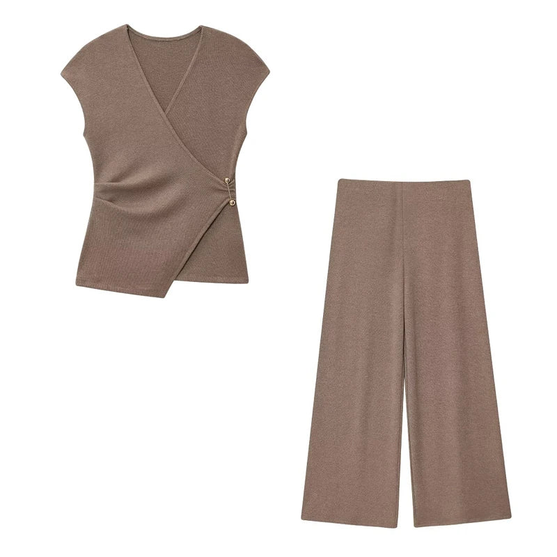 Conjunto cómodo con detalle